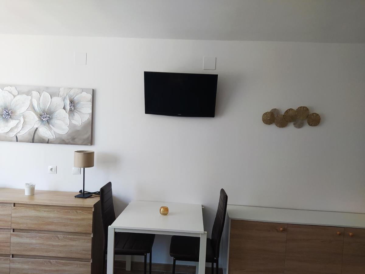 Recien Reformado, Fire Stick Amazon, Wifi, 2 Pers, Centrico, 20 M Playa Apartment Torremolinos Bagian luar foto